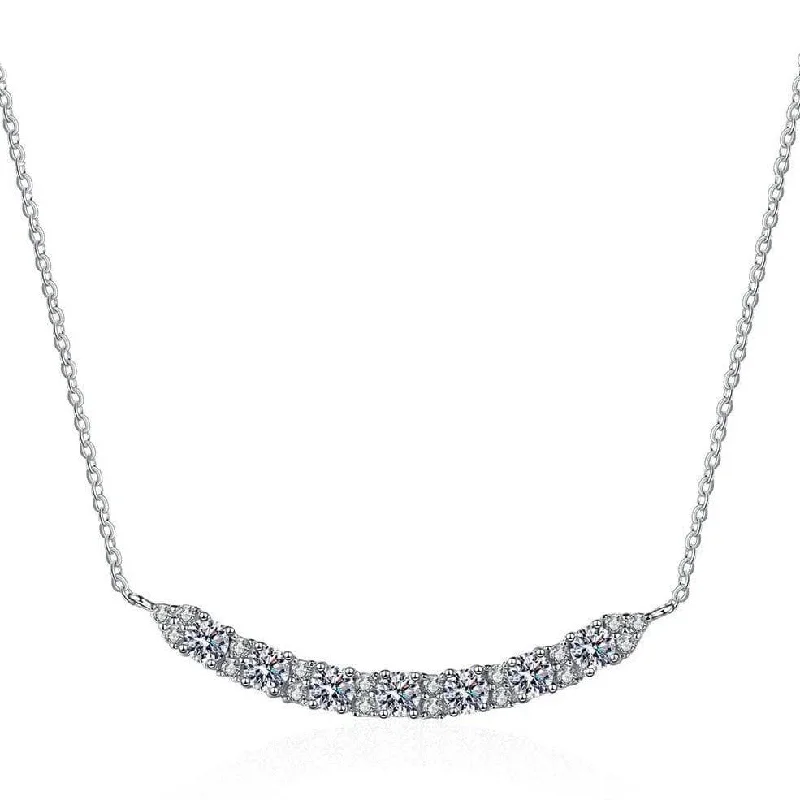 Twisted link necklaces-0.7 Ct Brilliant Diamond Simple Smile Necklace