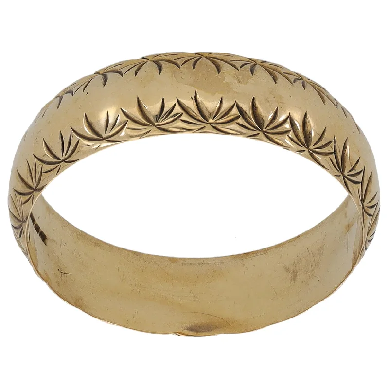 Solid stone rings-9ct Gold Patterned Wedding Ring Size P