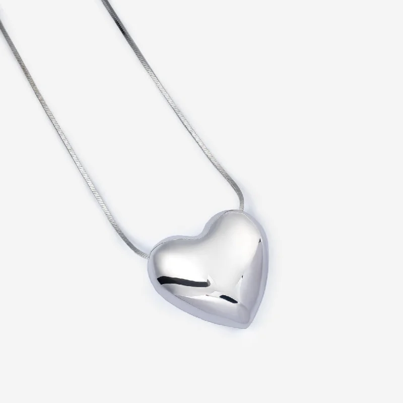 Wrap-style necklaces-Romantic Heart Shaped Short Necklace