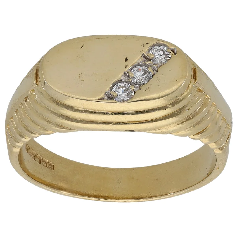 Solid gold rings-9ct Gold Cubic Zirconia Patterned Signet Ring Size T