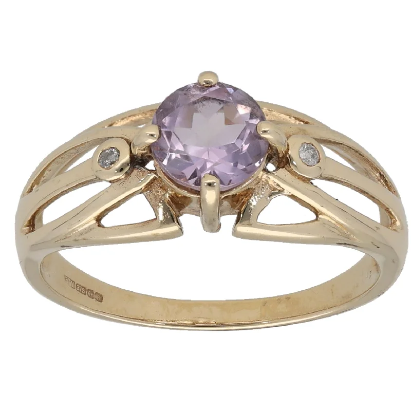 Sleek form rings-9ct Gold Amethyst & 0.02ct Diamond Alternative Ring Size N