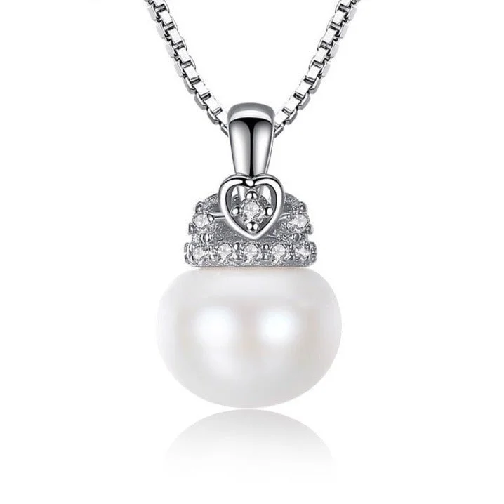 Glossy pearl necklaces-Cute Heart Crown Fresh Water Pearl Pendant Necklace