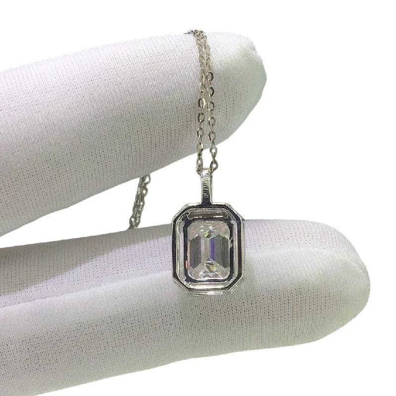 Ocean wave necklaces-18k White Gold 1.0 Ct Emerald Cut Diamond Necklace