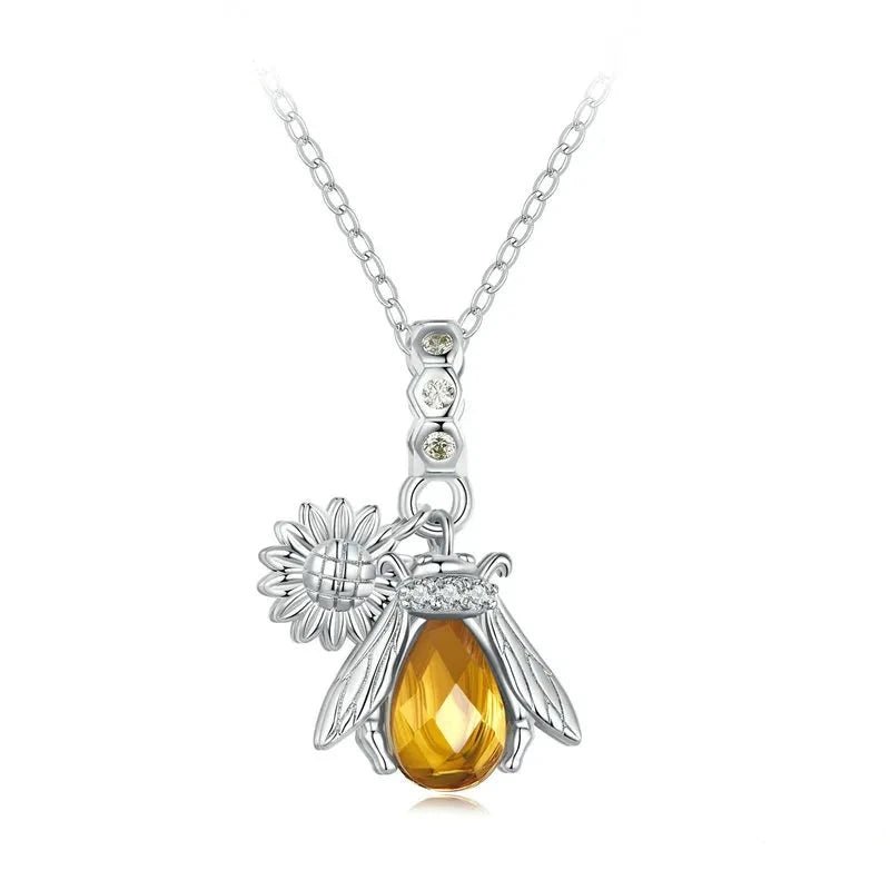 Onyx stone necklaces-Honeybee Pendant Necklace with Diamond