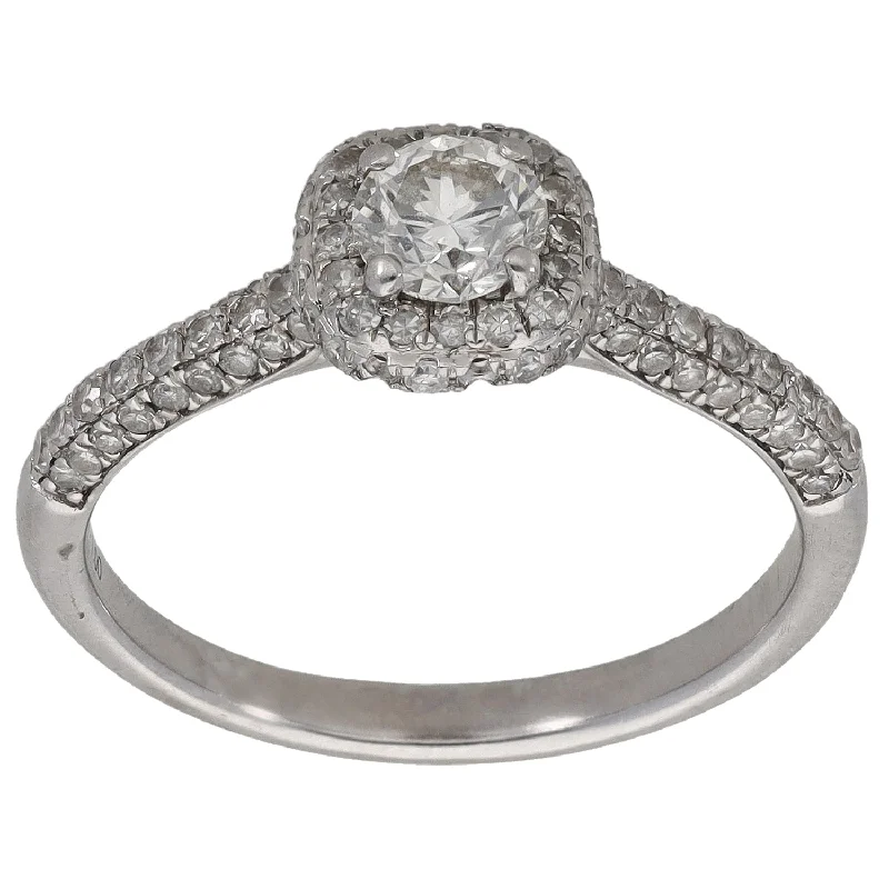 Aged deco rings-18ct White Gold 1.00ct Diamond Halo Ring Size P