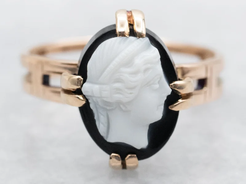 Fun rings-Vintage Sardonyx Cameo Ring