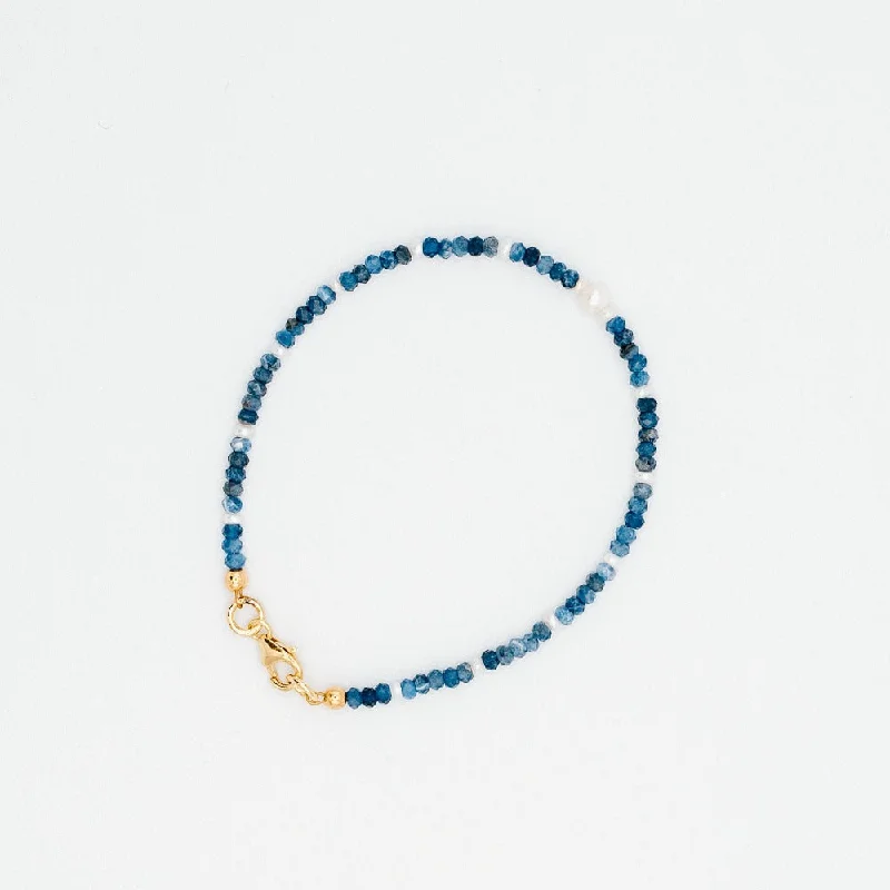 Woven thread bracelets-Mini Pearl and Sodalite Bracelet