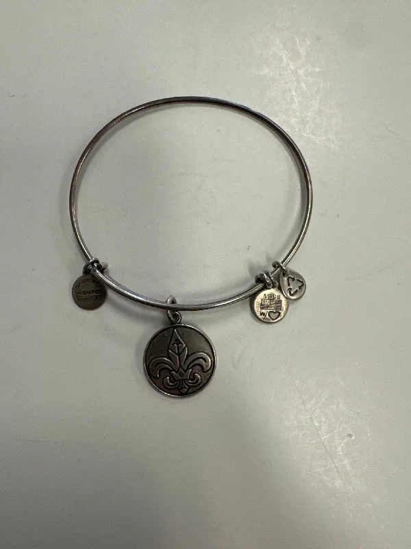 Fine accent bracelets-Bracelet Charm Alex And Ani